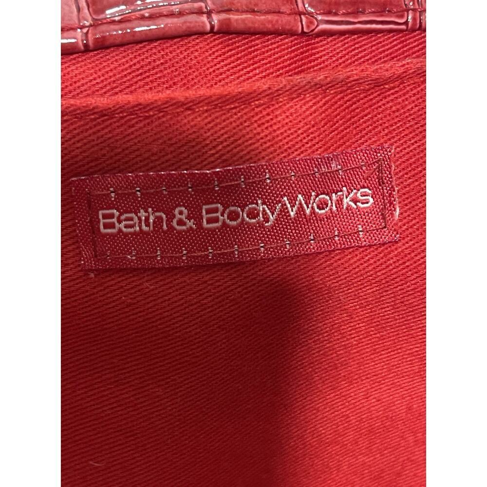 Bath & Body Works Red Large Faux Crocodile Leather Travel Weekender Bag Vintage - Picture 5 of 5
